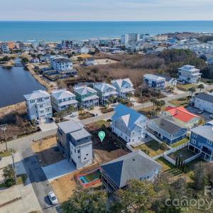 Photo #5 of 602 Third, Carolina Beach, NC