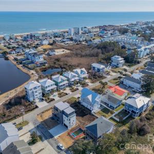 Photo #10 of 602 Third, Carolina Beach, NC