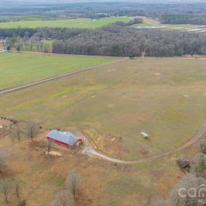 Photo #2 of 940 Wade Funderburk, Pageland, SC