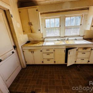 Photo #11 of 113 Stonecrest, Concord, NC