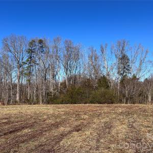 Photo #28 of 996 Splitrail, Clover, SC