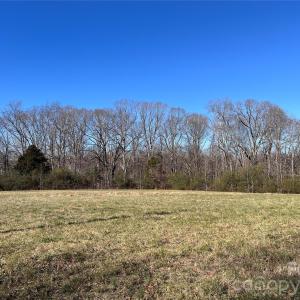 Photo #30 of 996 Splitrail, Clover, SC