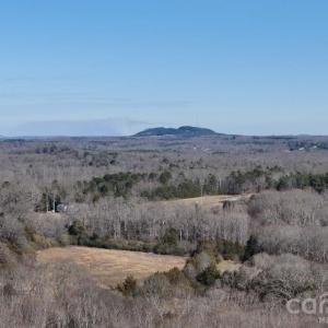 Photo #5 of 996 Splitrail, Clover, SC