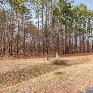 Photo #2 of 5911 Roberta, Harrisburg, NC