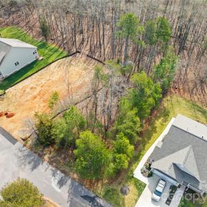 Photo #10 of 10129 Lakeshore, Lancaster, SC