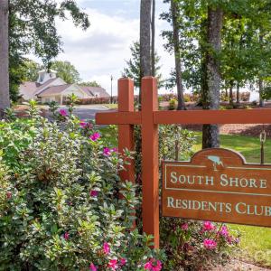 Photo #5 of 844 Lakeforest, Clover, SC