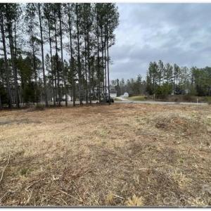 Photo #8 of 5166 Star Magnolia, Clover, SC
