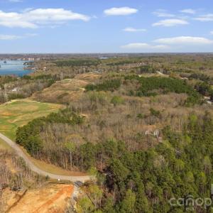 Photo #5 of 1348 Foxridge, Rock Hill, SC