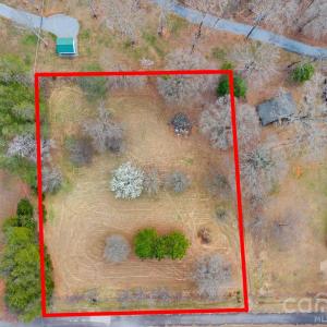 Photo #1 of Holland, Clover, SC