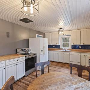 Photo #22 of 18613 Newsome, Oakboro, NC