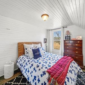 Photo #38 of 1347 Newsome, Denton, NC