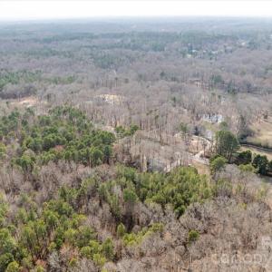 Photo #10 of 3109 Forest Lawn, Matthews, NC