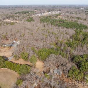 Photo #4 of 3109 Forest Lawn, Matthews, NC