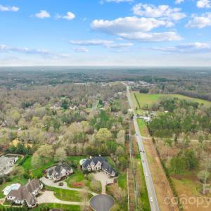 Photo #6 of 8334 Victoria Lake, Waxhaw, NC