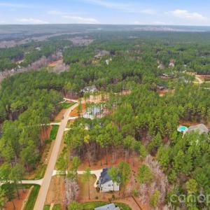 Photo #8 of 6188 Chimney Bluff, Lancaster, SC