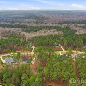 Photo #12 of 6188 Chimney Bluff, Lancaster, SC