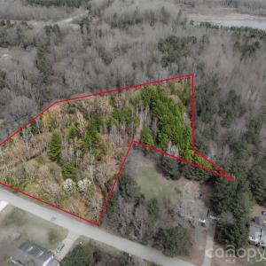 Photo #1 of 215 Nottingham, York, SC