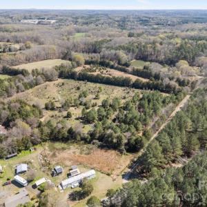 Photo #6 of 2850 Irish Potato, Concord, NC