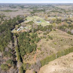 Photo #4 of 2850 Irish Potato, Concord, NC