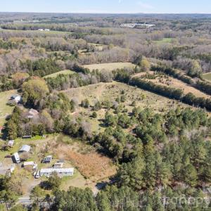 Photo #5 of 2850 Irish Potato, Concord, NC