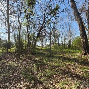 Photo #9 of 2808 Lathan, Monroe, NC