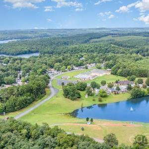 Photo #19 of 109 Gregory, New London, NC