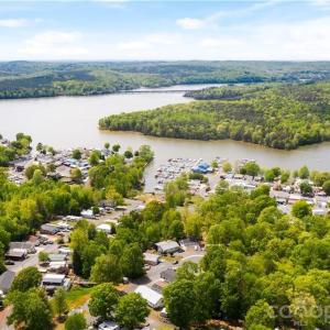 Photo #27 of 109 Gregory, New London, NC