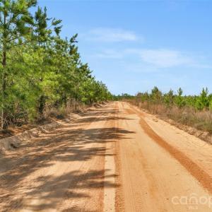 Photo #4 of 931 Charlie Johnson, Kershaw, SC