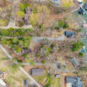 Photo #4 of 5549 Beaverdam Creek, Clover, SC