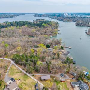 Photo #6 of 5549 Beaverdam Creek, Clover, SC