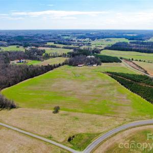 Photo #4 of 5001 Paige, Mount Pleasant, NC