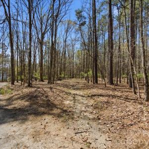 Photo #32 of 3883 Marlette, York, SC