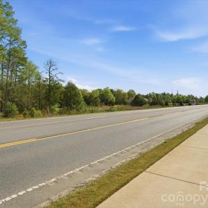 Photo #19 of 1386 Highway 55, Clover, SC