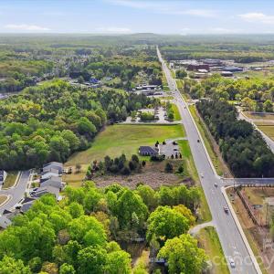 Photo #10 of 1386 Highway 55, Clover, SC