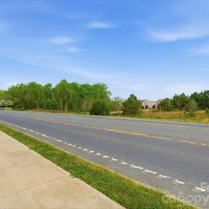 Photo #17 of 1386 Highway 55, Clover, SC