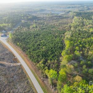 Photo #8 of Sunrise, Kershaw, SC