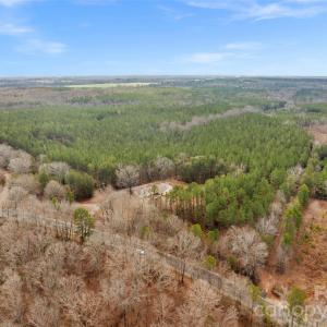 Photo #46 of Peacehaven, McConnells, SC