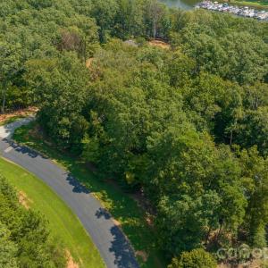 Photo #5 of 1047 Starboard Reach, Lexington, NC