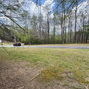 Photo #3 of 101 Autumn Leaves, Marietta, SC