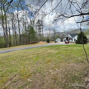 Photo #17 of 101 Autumn Leaves, Marietta, SC