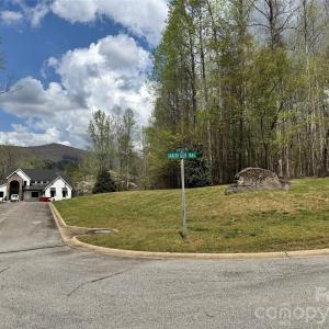 Photo #7 of 101 Autumn Leaves, Marietta, SC