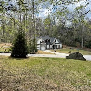 Photo #11 of 101 Autumn Leaves, Marietta, SC