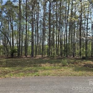 Photo #4 of 286 Aberdeen, Badin Lake, NC