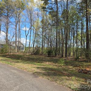 Photo #6 of 286 Aberdeen, Badin Lake, NC