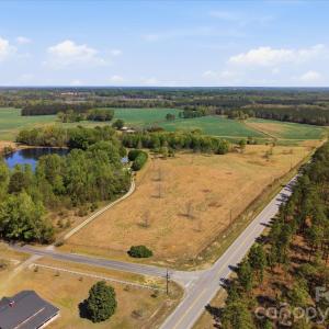 Photo #2 of 52 Mcmillan, Cheraw, SC