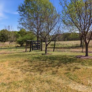 Photo #34 of 52 Mcmillan, Cheraw, SC