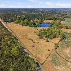 Photo #12 of 52 Mcmillan, Cheraw, SC