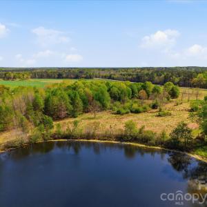 Photo #30 of 52 Mcmillan, Cheraw, SC