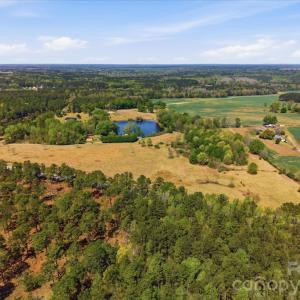 Photo #14 of 52 Mcmillan, Cheraw, SC