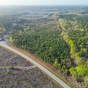 Photo #10 of 9999 Sunrise, Kershaw, SC